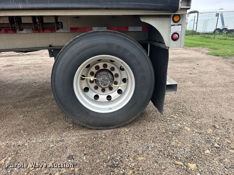 image for item DY3132 2016 MAC Trailer Manufacturing TNAR48AF flatbed trailer