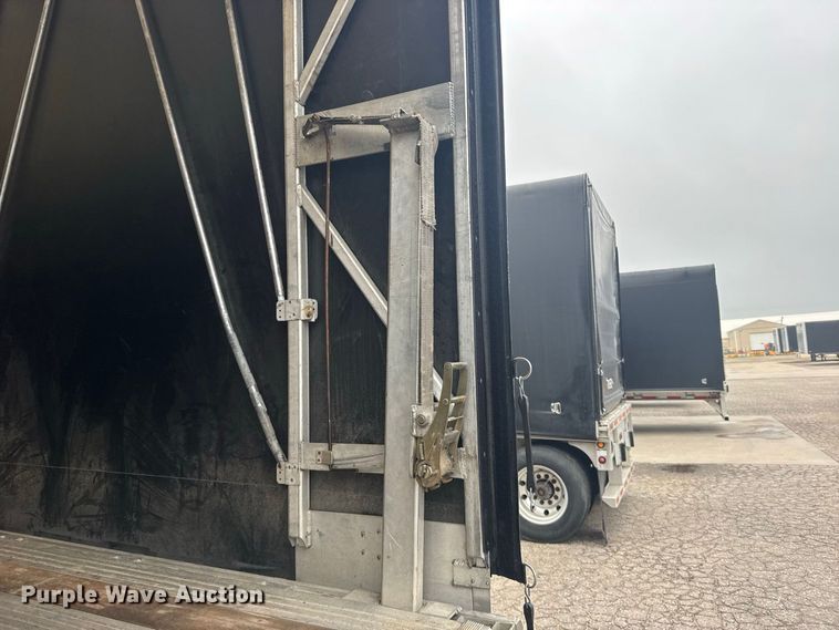 image for item DY3133 2016 MAC Trailer Manufacturing TNAR48AF flatbed trailer