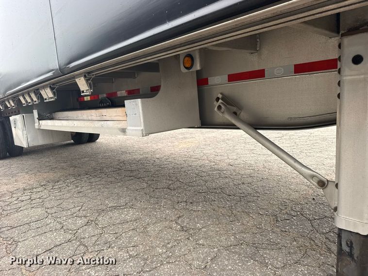 image for item DY3133 2016 MAC Trailer Manufacturing TNAR48AF flatbed trailer