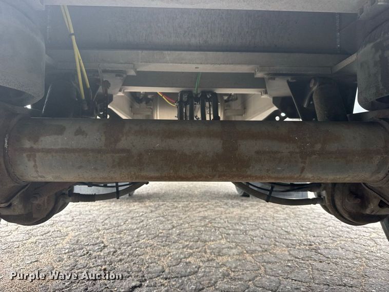 image for item DY3133 2016 MAC Trailer Manufacturing TNAR48AF flatbed trailer