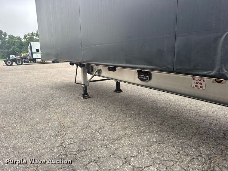image for item DY3134 2016 MAC Trailer Manufacturing TNAR48AF flatbed trailer