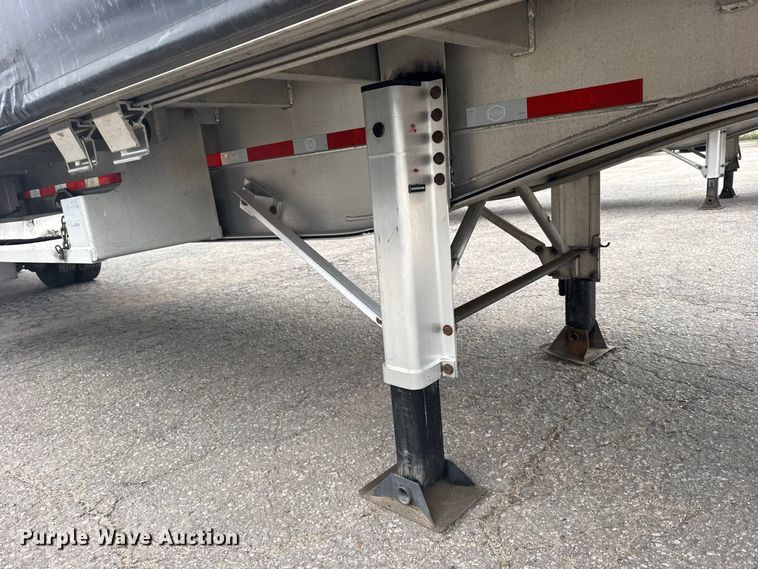 image for item DY3134 2016 MAC Trailer Manufacturing TNAR48AF flatbed trailer