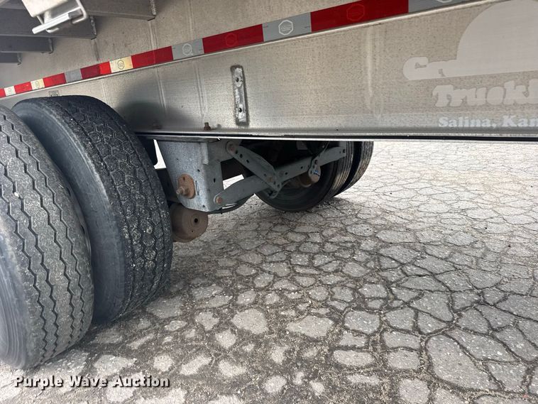 image for item DY3134 2016 MAC Trailer Manufacturing TNAR48AF flatbed trailer