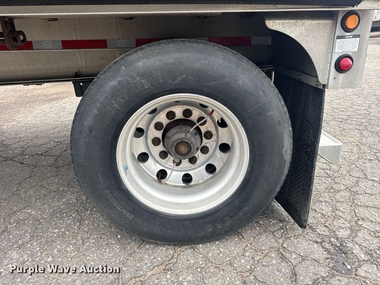 image for item DY3134 2016 MAC Trailer Manufacturing TNAR48AF flatbed trailer
