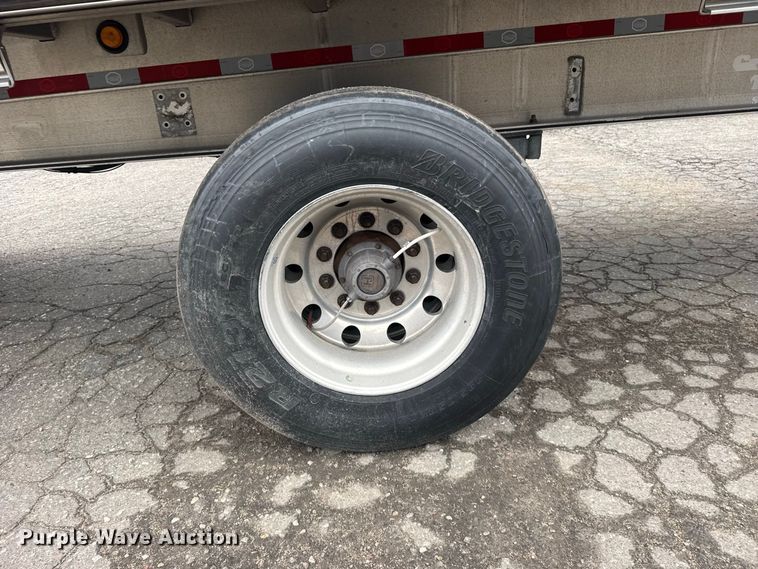 image for item DY3134 2016 MAC Trailer Manufacturing TNAR48AF flatbed trailer