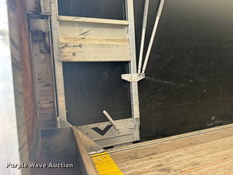 image for item DY3136 2021 Doonan Specialized Trailer 532BBLLTTQKZH flatbed trailer