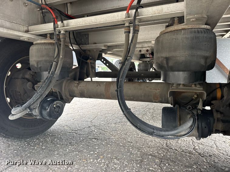 image for item DY3136 2021 Doonan Specialized Trailer 532BBLLTTQKZH flatbed trailer