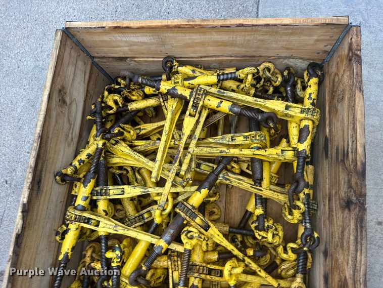 image for item DY3138 Approximately 50 ratchet chain binders
