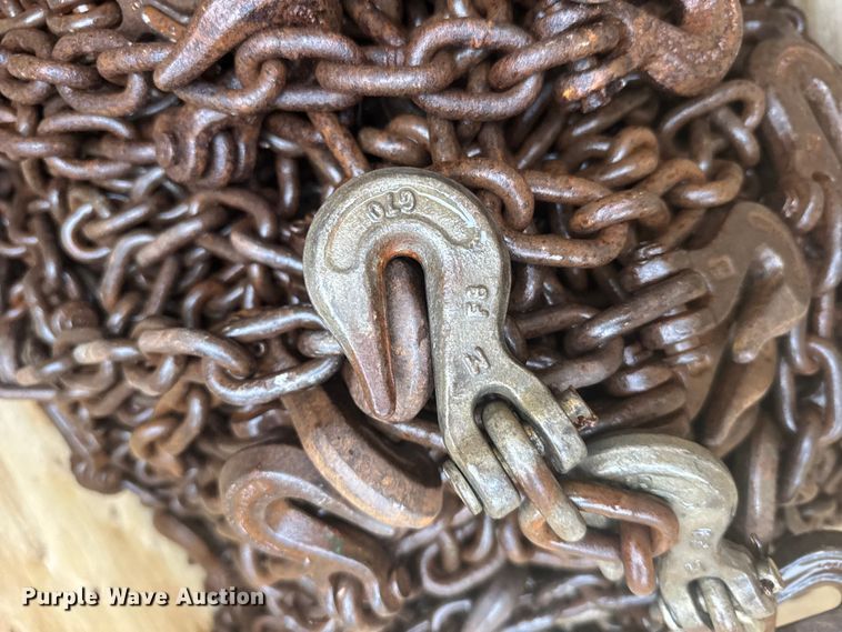 image for item DY3139 Approximately 20 load chains