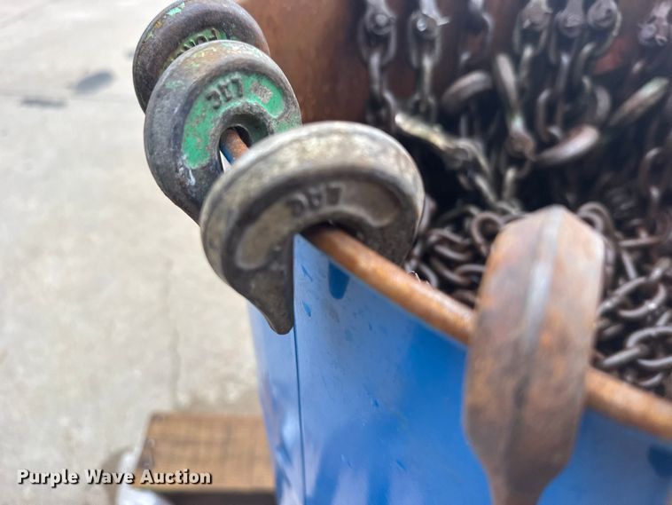 image for item DY3140 Approximately 20 load chains