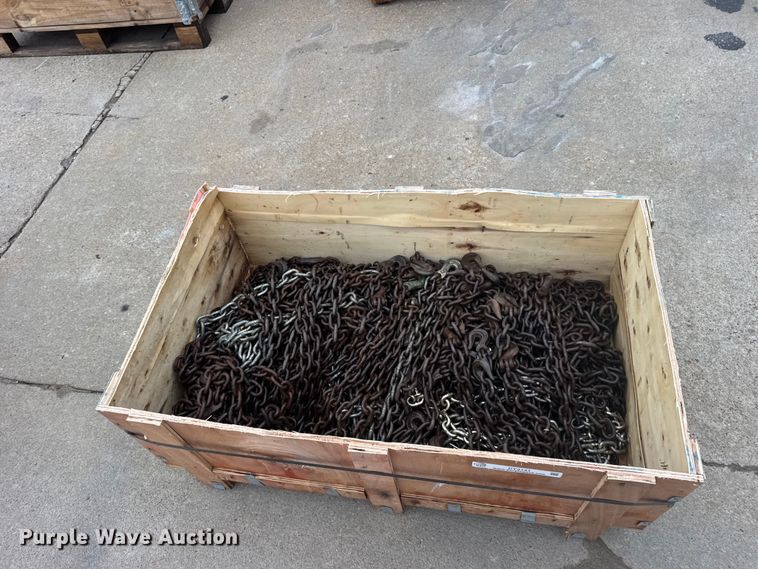 image for item DY3141 Approximately 20 load chains