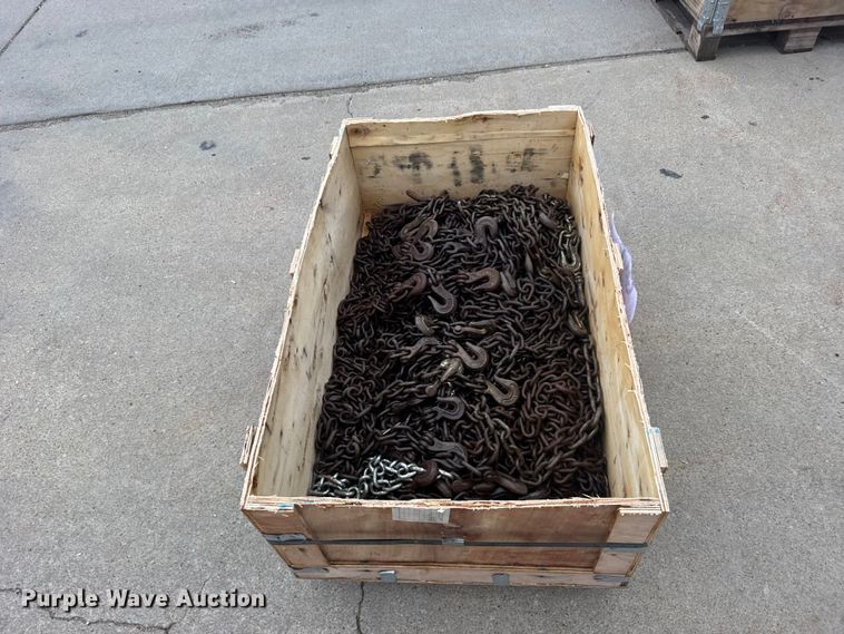 image for item DY3142 Approximately 20 load chains