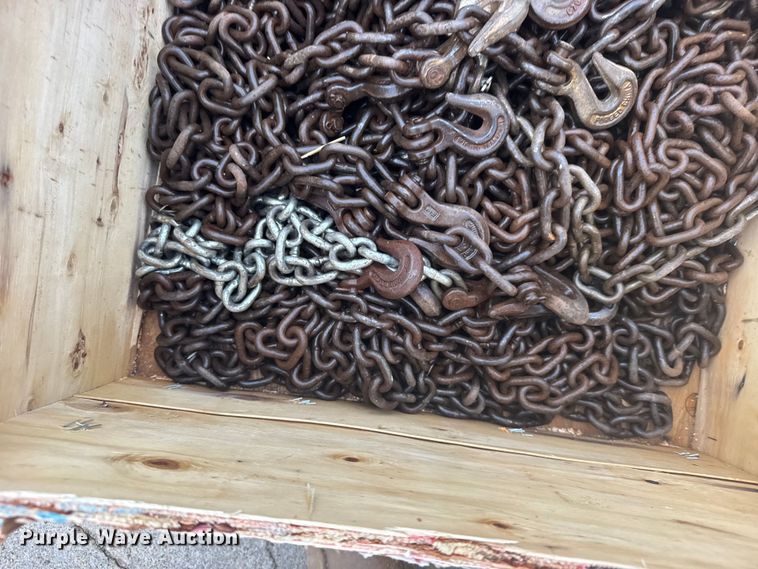 image for item DY3142 Approximately 20 load chains