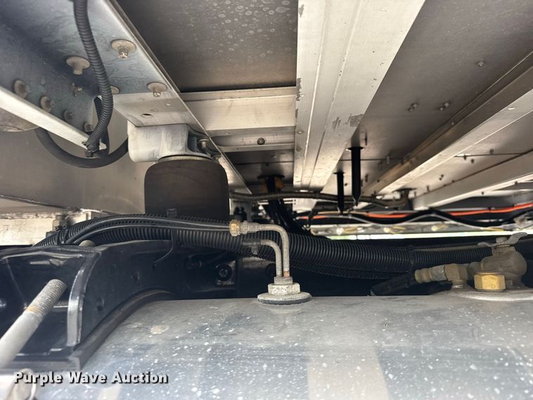 image for item DY3146 2025 Peterbilt 579 semi truck