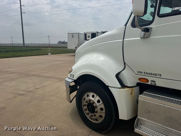 image for item DY3148 2014 International Prostar 122 semi truck