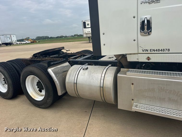 image for item DY3148 2014 International Prostar 122 semi truck
