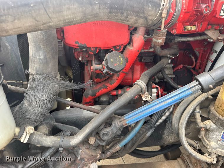 image for item DY3148 2014 International Prostar 122 semi truck