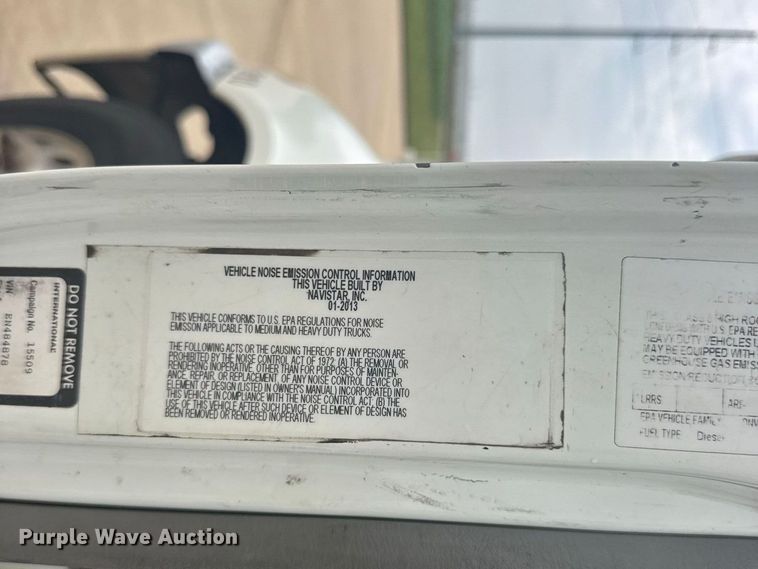 image for item DY3148 2014 International Prostar 122 semi truck