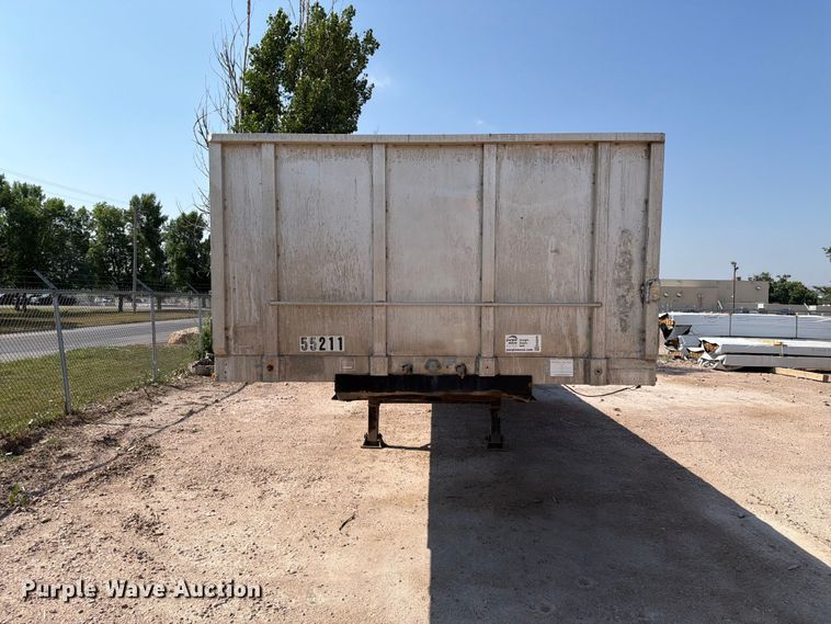 image for item EA0370 1999 Dorsey DGTC-48 flatbed trailer