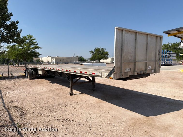 image for item EA0370 1999 Dorsey DGTC-48 flatbed trailer