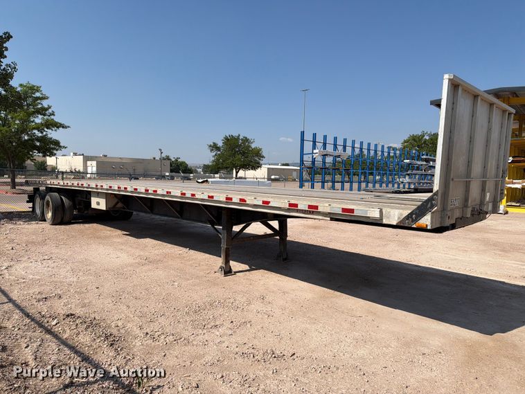 image for item EA0370 1999 Dorsey DGTC-48 flatbed trailer