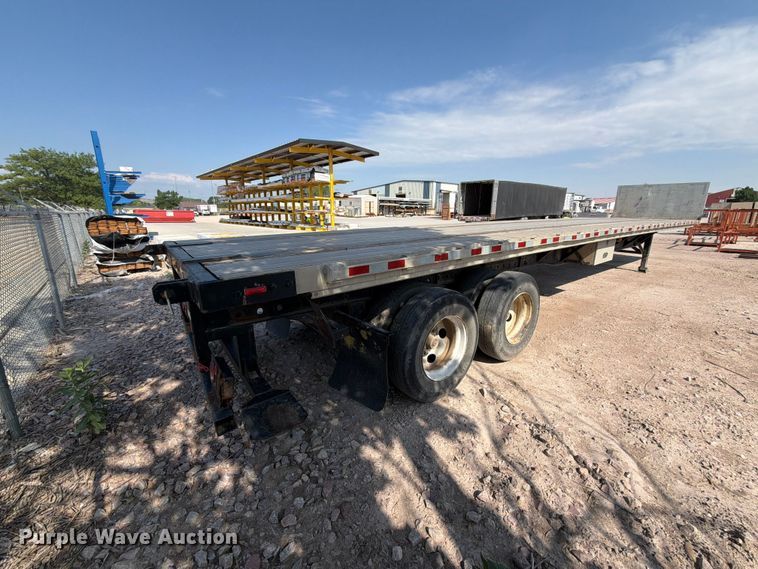 image for item EA0370 1999 Dorsey DGTC-48 flatbed trailer