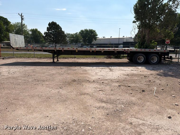 image for item EA0370 1999 Dorsey DGTC-48 flatbed trailer