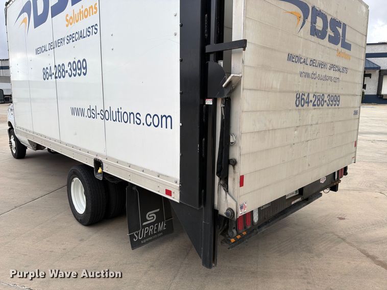 image for item ED5143 2019 Ford E350 box truck