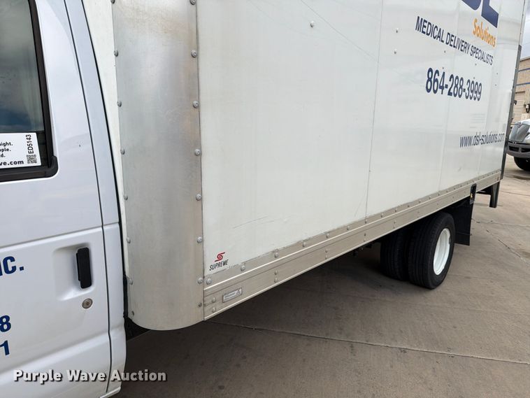 image for item ED5143 2019 Ford E350 box truck