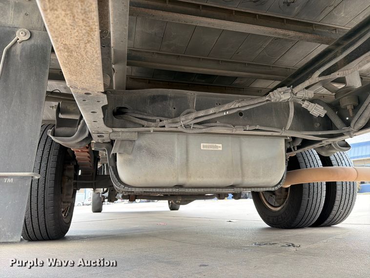 image for item ED5143 2019 Ford E350 box truck
