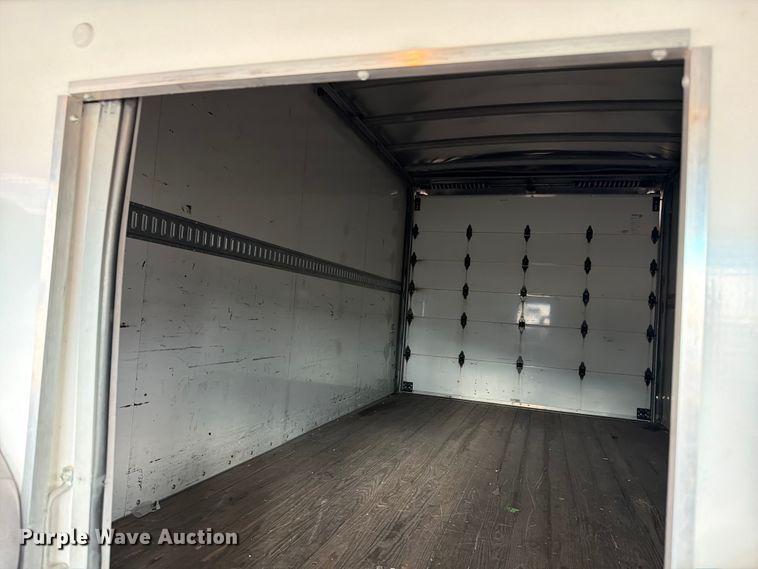 image for item ED5143 2019 Ford E350 box truck