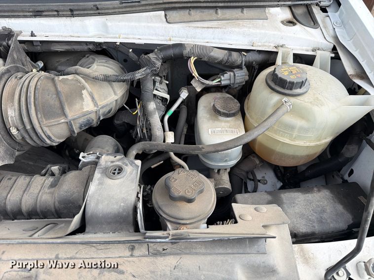 image for item ED5143 2019 Ford E350 box truck