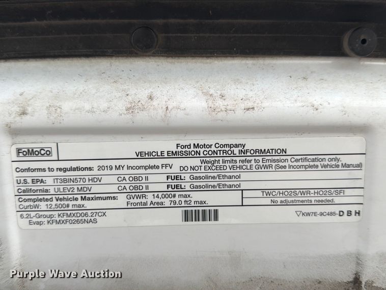 image for item ED5143 2019 Ford E350 box truck
