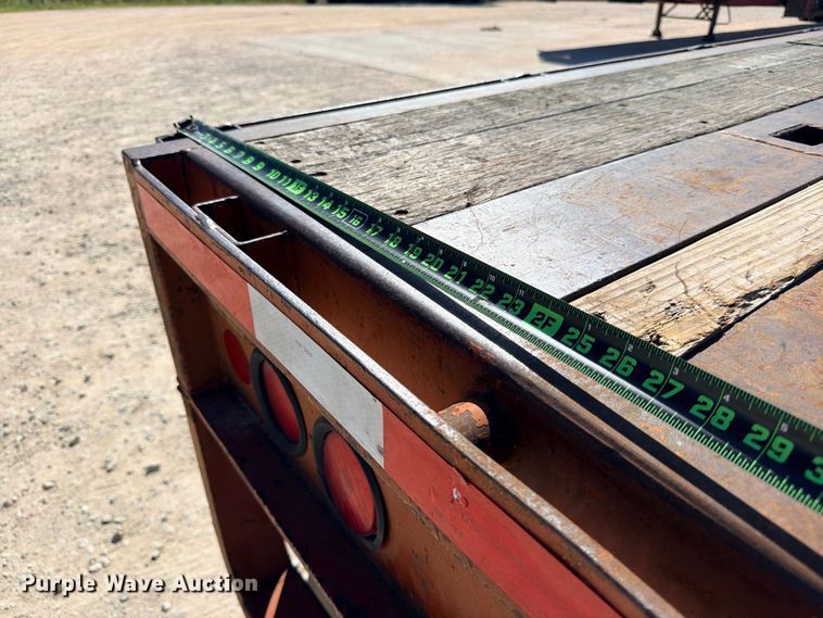 image for item ED5396 1998 Lufkin RM-ST flatbed trailer