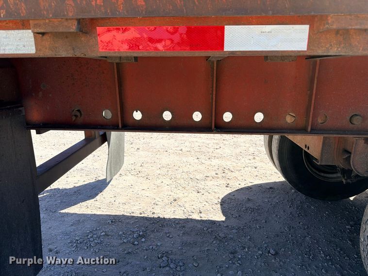 image for item ED5396 1998 Lufkin RM-ST flatbed trailer
