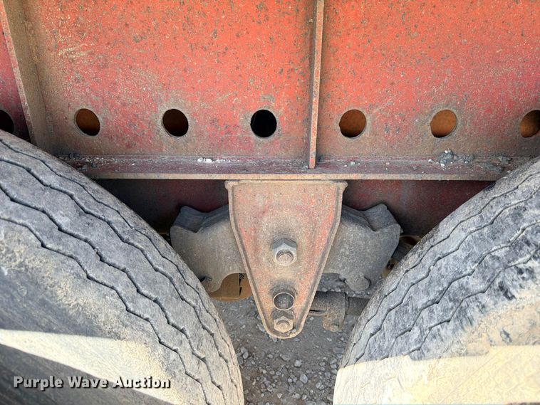 image for item ED5396 1998 Lufkin RM-ST flatbed trailer