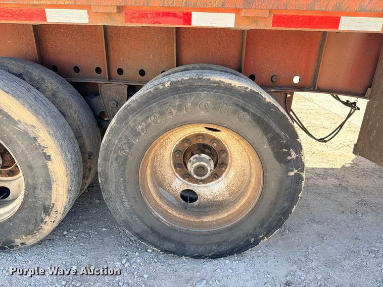 image for item ED5396 1998 Lufkin RM-ST flatbed trailer