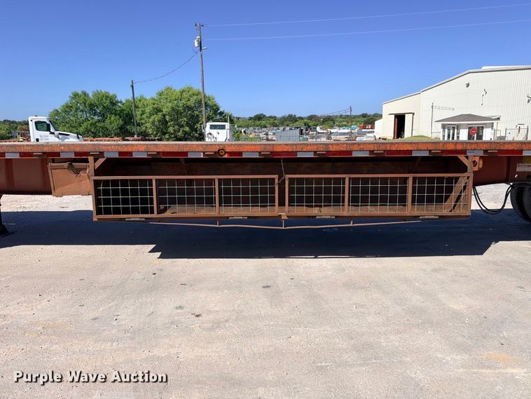 image for item ED5397 1997 Lufkin RM-ST flatbed trailer