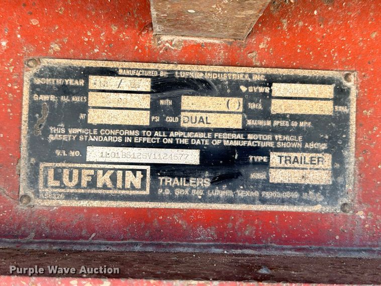 image for item ED5397 1997 Lufkin RM-ST flatbed trailer
