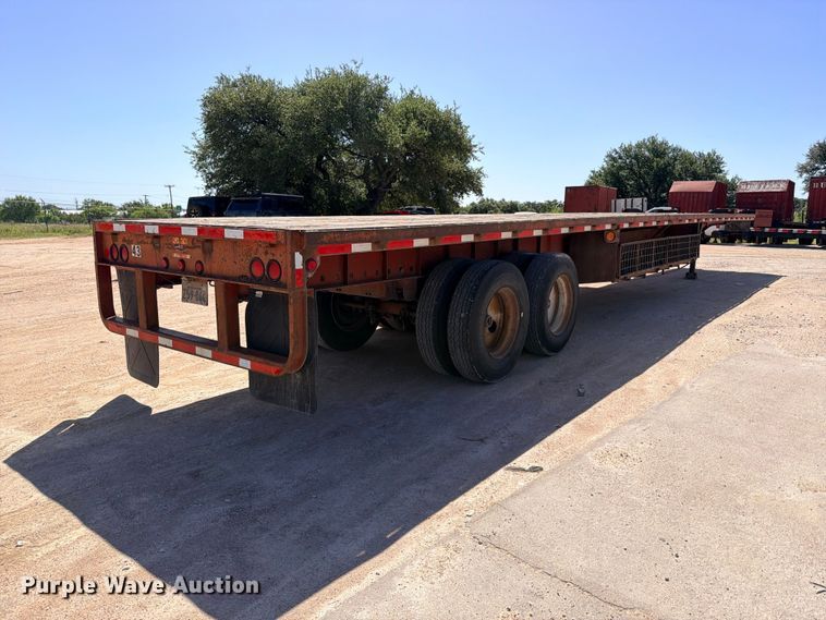 image for item ED5398 1998 Lufkin RM-ST flatbed trailer