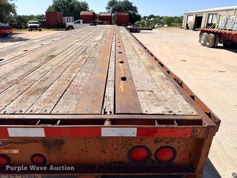 image for item ED5398 1998 Lufkin RM-ST flatbed trailer