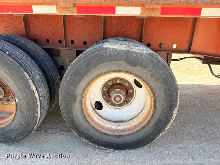 image for item ED5398 1998 Lufkin RM-ST flatbed trailer
