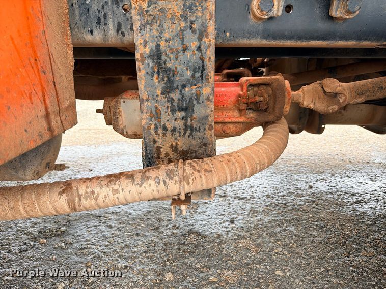 image for item ED5411 2013 Freightliner Business Class M2 fuel truck