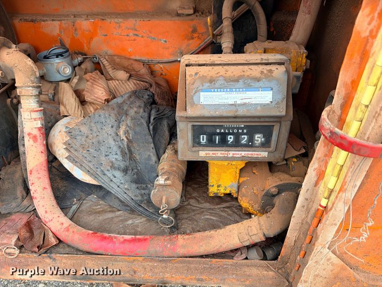 image for item ED5411 2013 Freightliner Business Class M2 fuel truck