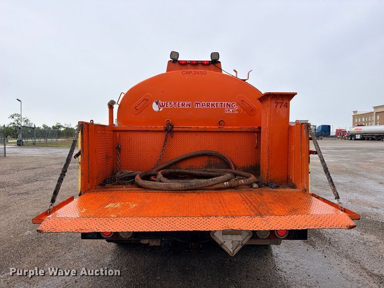 image for item ED5411 2013 Freightliner Business Class M2 fuel truck