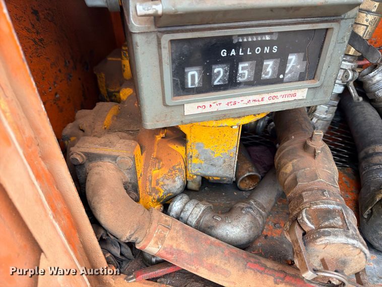 image for item ED5411 2013 Freightliner Business Class M2 fuel truck