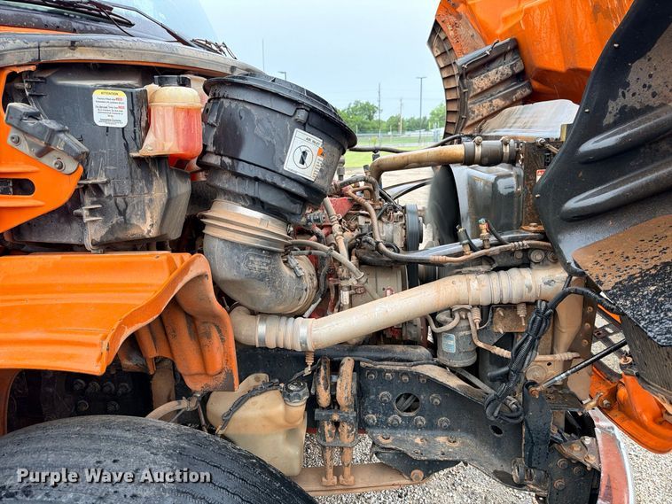 image for item ED5411 2013 Freightliner Business Class M2 fuel truck
