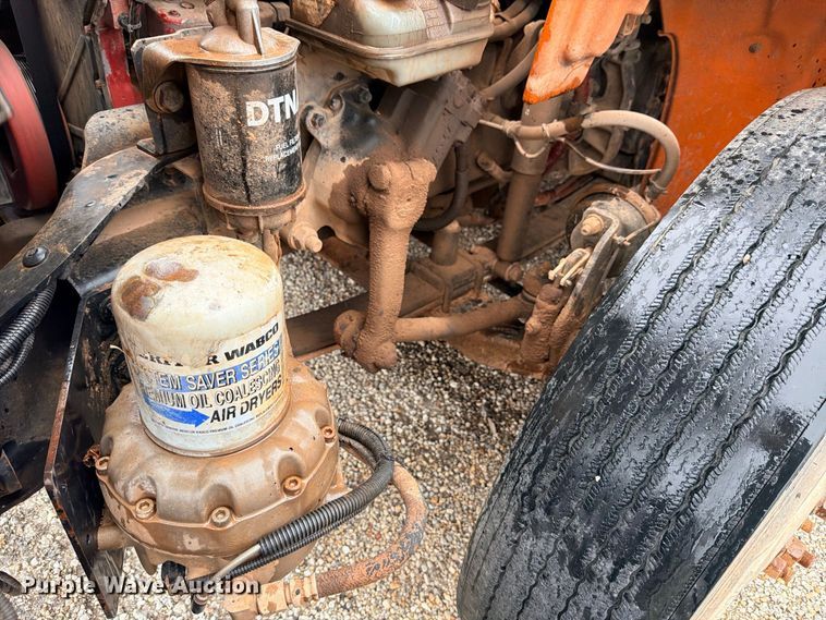 image for item ED5411 2013 Freightliner Business Class M2 fuel truck