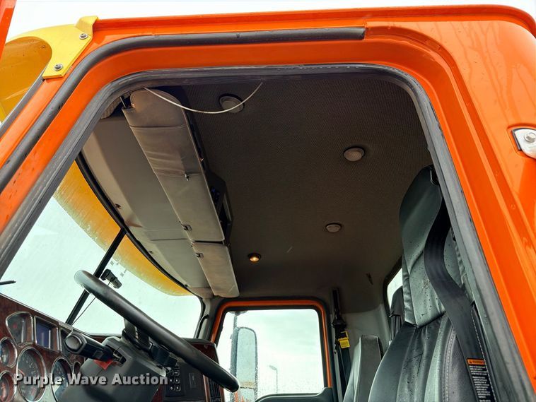 image for item ED5412 2013 Mack CHU613 fuel truck