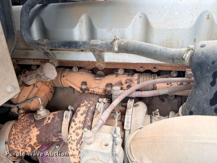 image for item ED5412 2013 Mack CHU613 fuel truck